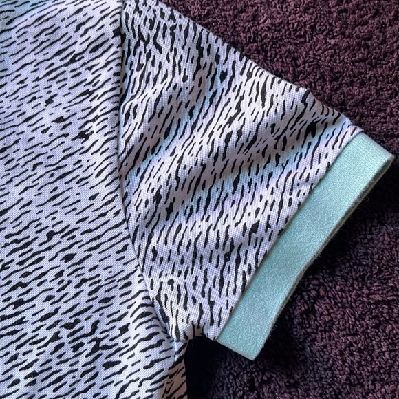 Lacoste L!VE Polo Shirt all over black print on white Lacoste Size 4 Medium - Picture 7 of 10